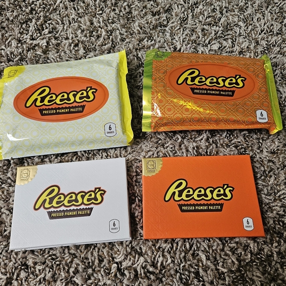 NEW Hipdot Reese's Makeup Set - Picture 2 of 9